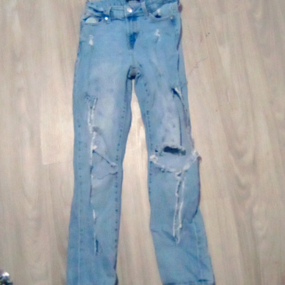 Women's Small Ripped Jeans